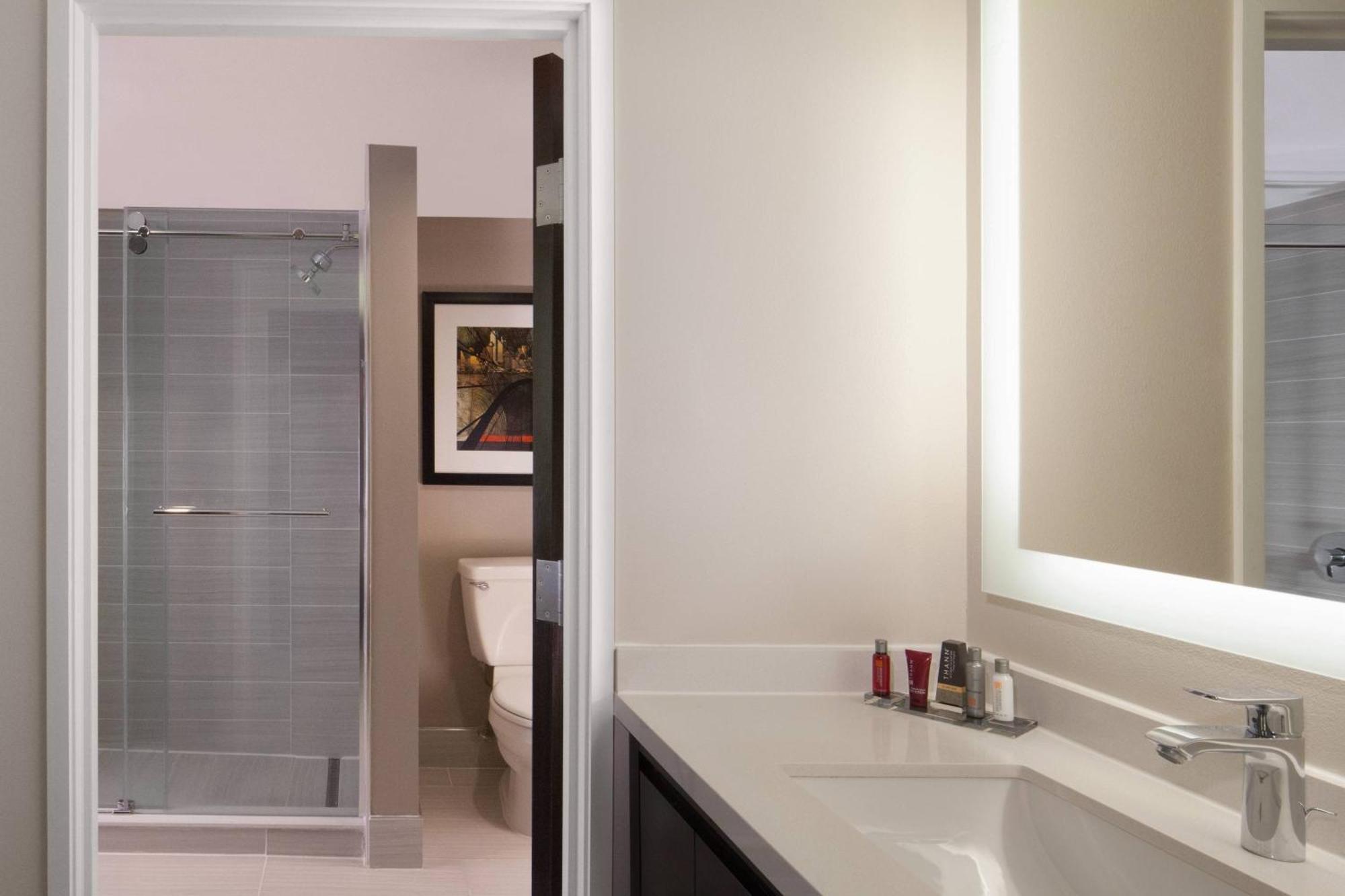 PURE One Bedroom Suite One King Bed Sofa Bed Allergy Friendly,1633001819:JPEG